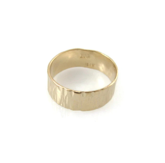 Textured 14k yellow gold ring 6.5mm