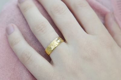 14k yellow gold 5mm wedding Cracked earth ring