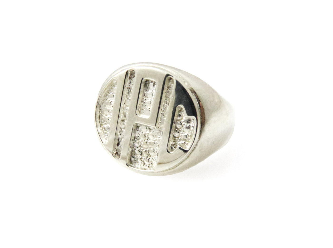 Mens circle initial ring