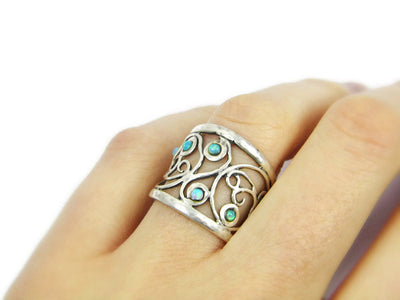 Opal wide silver ring