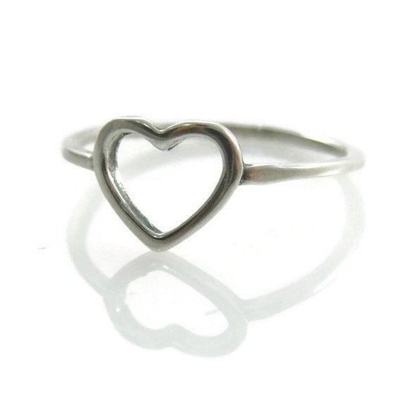 Heart silver ring