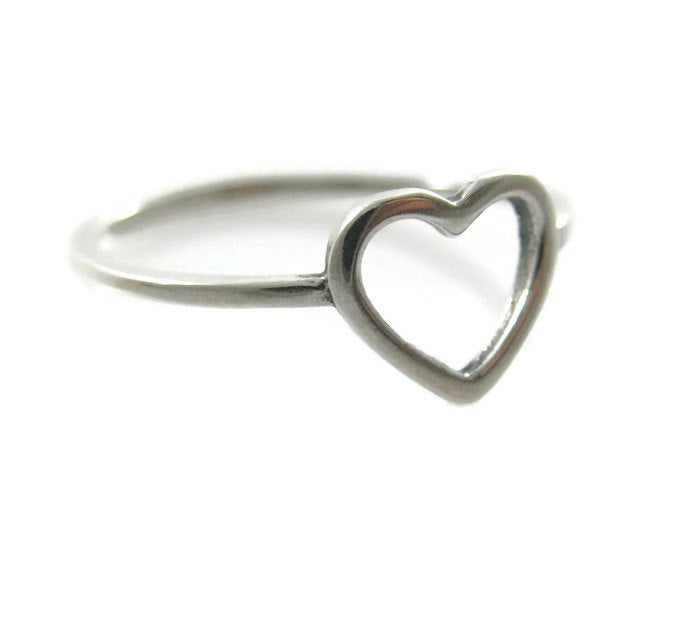 Heart silver ring