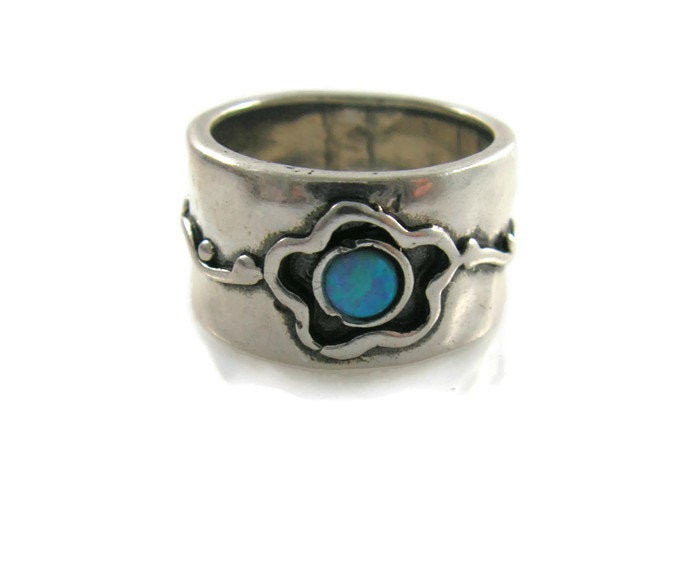 Floral opal silver ring