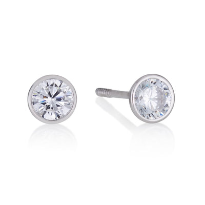 Round 4mm gold earrings with cubic zirconia